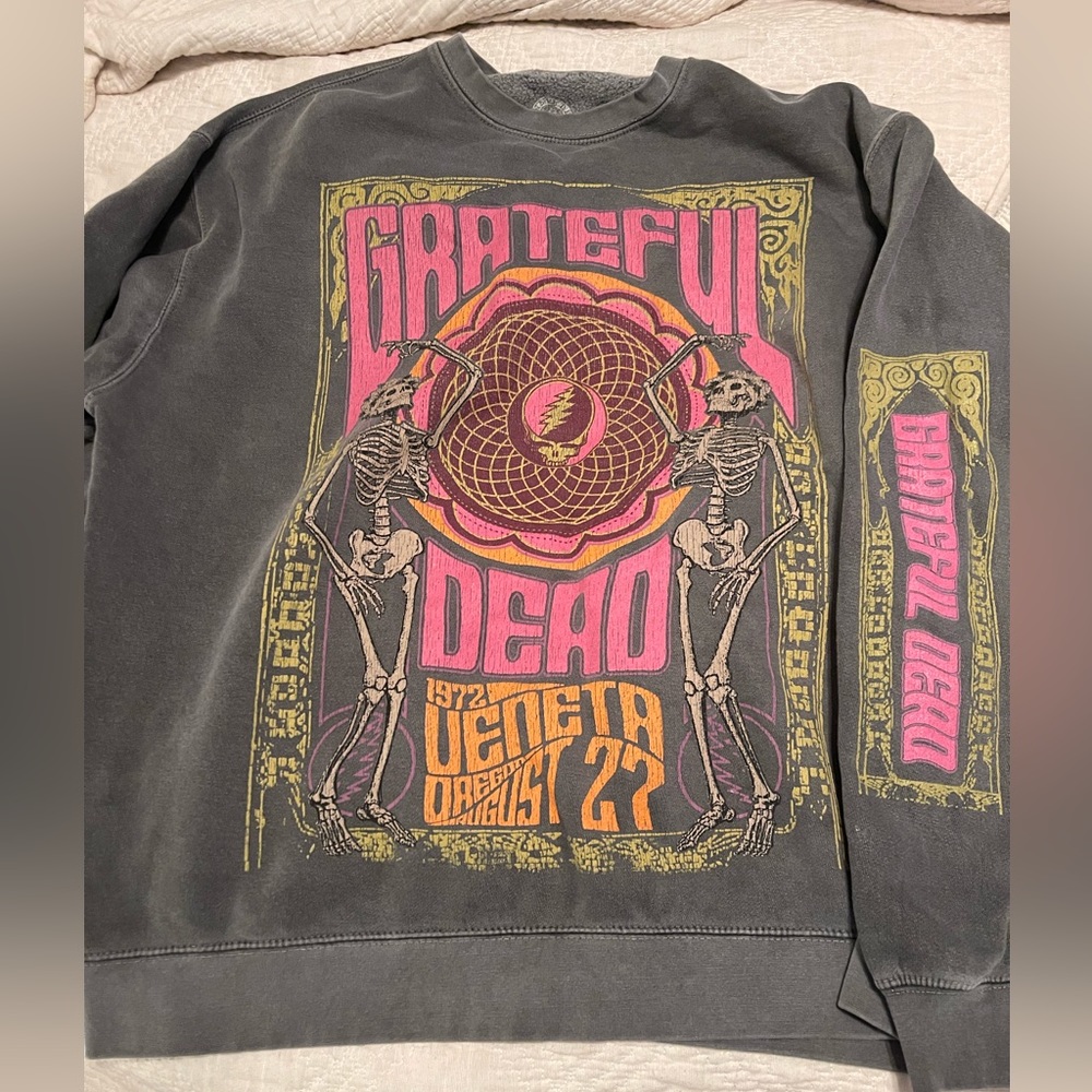 Urban Outfitters Sweatshirt